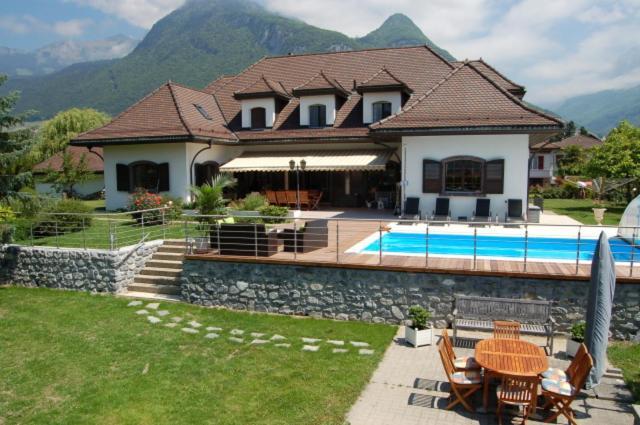 B&B L'Eden Aigle Zewnętrze zdjęcie